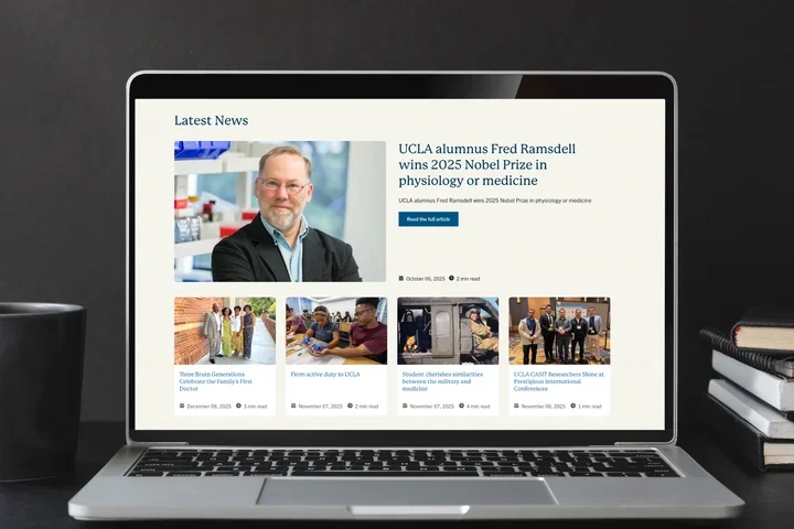 Laptop with an article highlight on the screen