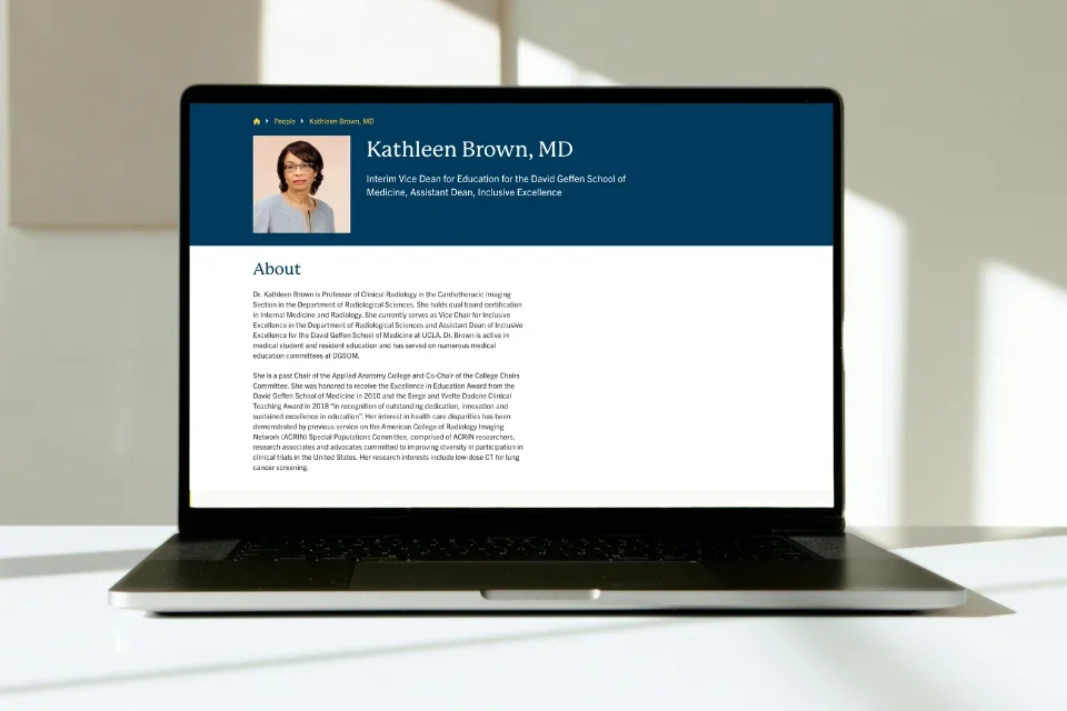 Peron profile on laptop